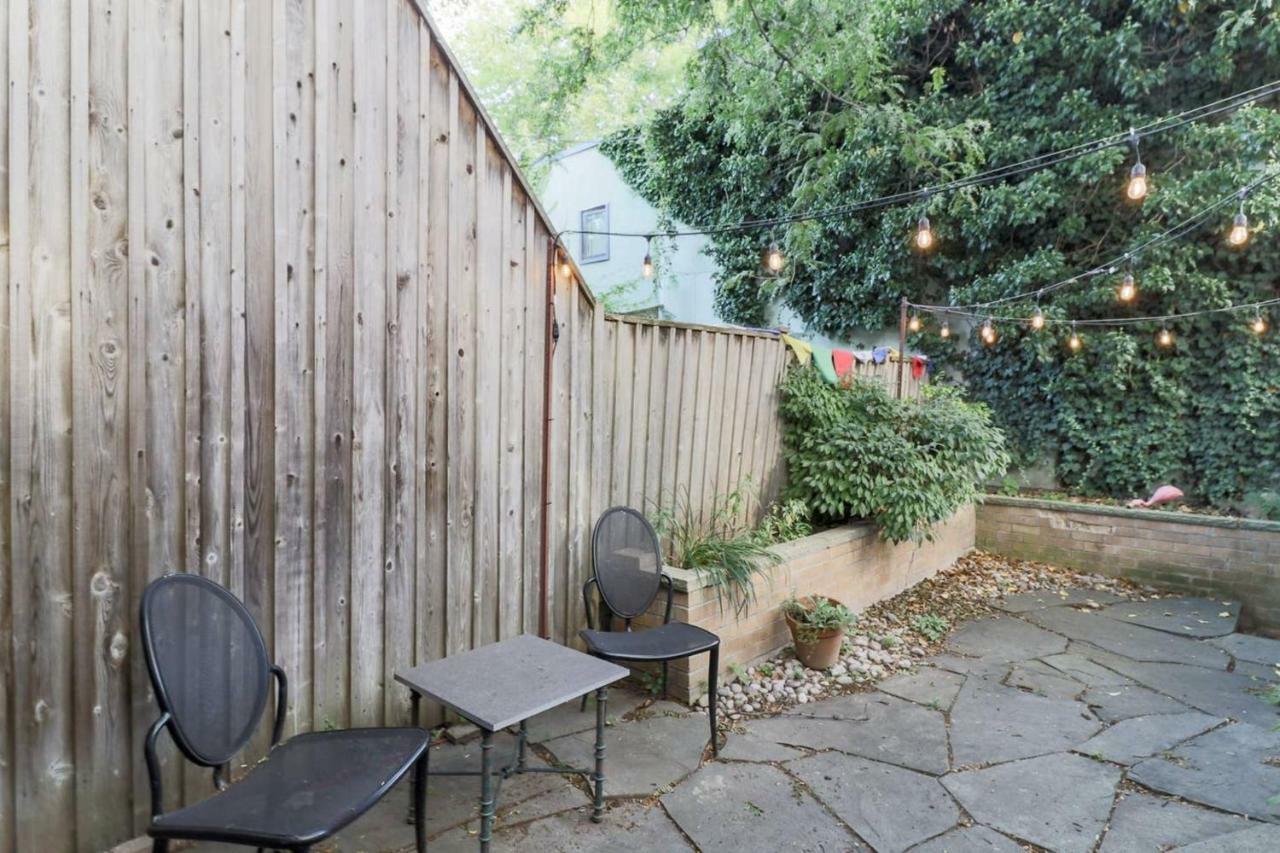 Chic Townhouse With Private Patio