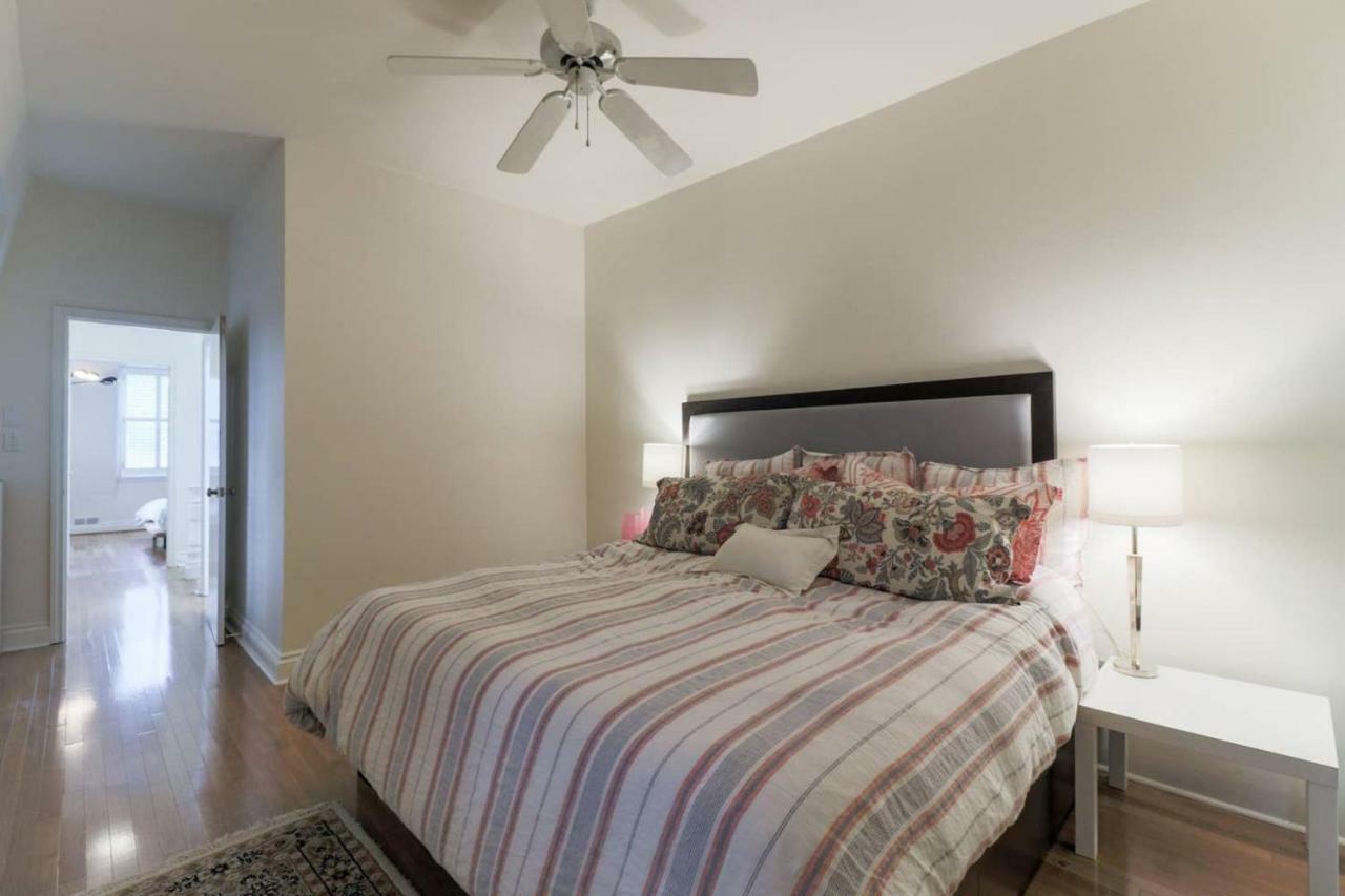 Chic Townhouse With Private Patio * Toronto