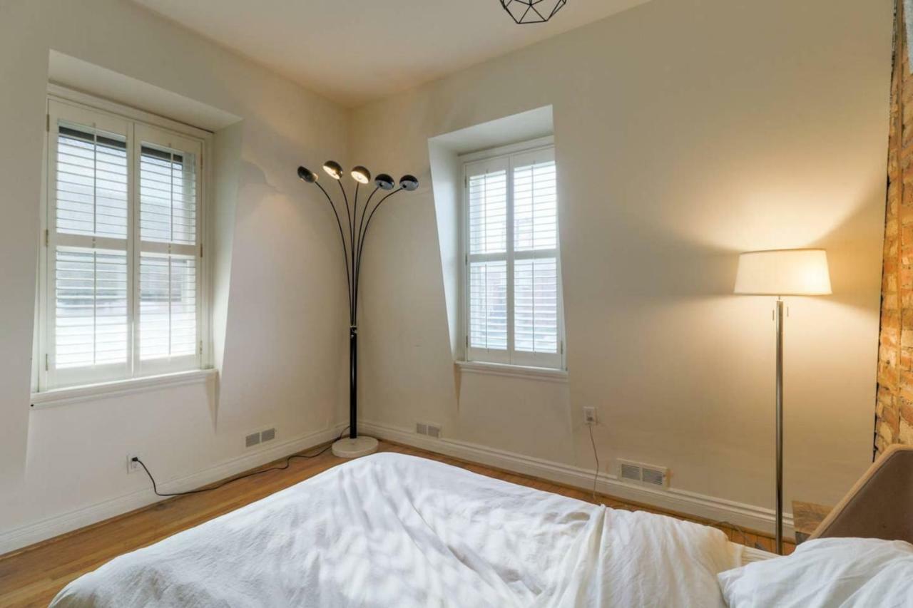 Holiday home Chic Townhouse With Private Patio Toronto