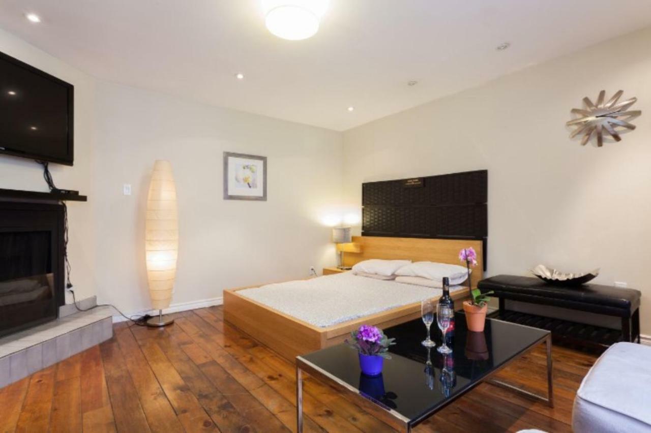 Apartment Last Minute Downtown Deals . Toronto