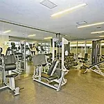 Classic Downtown Toronto Lakeview Condo With Free Parking