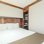 Woodbine Hotel & Suites
