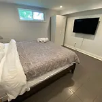 Yonge And Finch Subway !T Spacious And Modern Private Bdr With Shared Bathroom