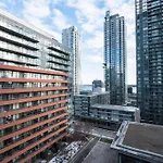 1B/1Ba Corner Lake View Condo