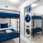 One Bed And Den Upscale Comfort Condo With Parking