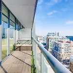 Epic 2Br Condo W/ Panoramic Cn Tower/City View