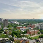 Luxury 2-Bedroom Apartment In Yorkville With The Best City View In Downtown Toronto