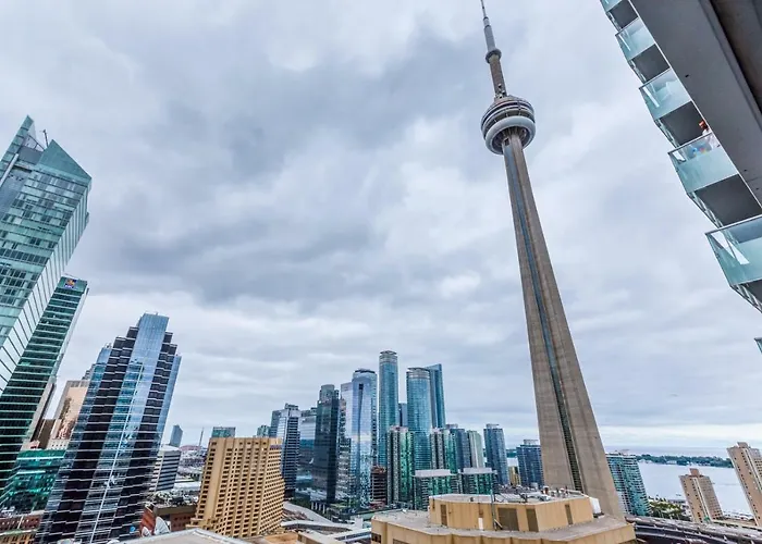 Chol Furnished Suites Heart Of Downtown Toronto, 2 Beds, Free Parking, Cn Tower View