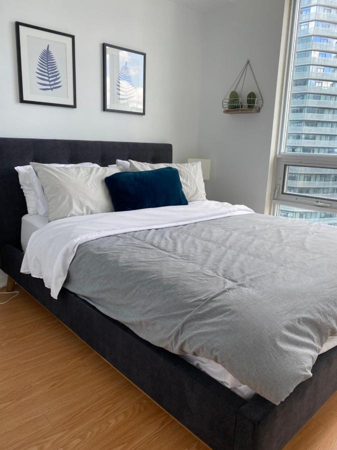 Cn Tower Maple Leaf Square Luxurious 2 Bedroom *