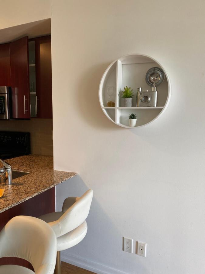 Apartment Cn Tower Maple Leaf Square Luxurious 2 Bedroom *