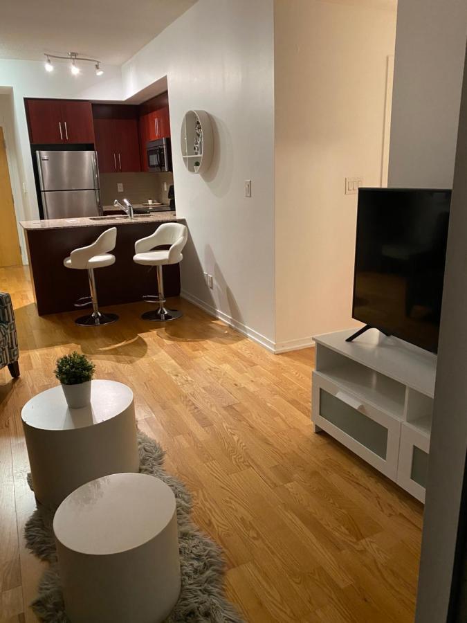Cn Tower Maple Leaf Square Luxurious 2 Bedroom