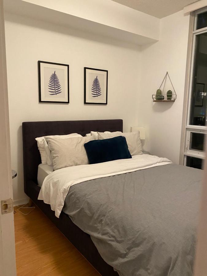Apartment Cn Tower Maple Leaf Square Luxurious 2 Bedroom Toronto