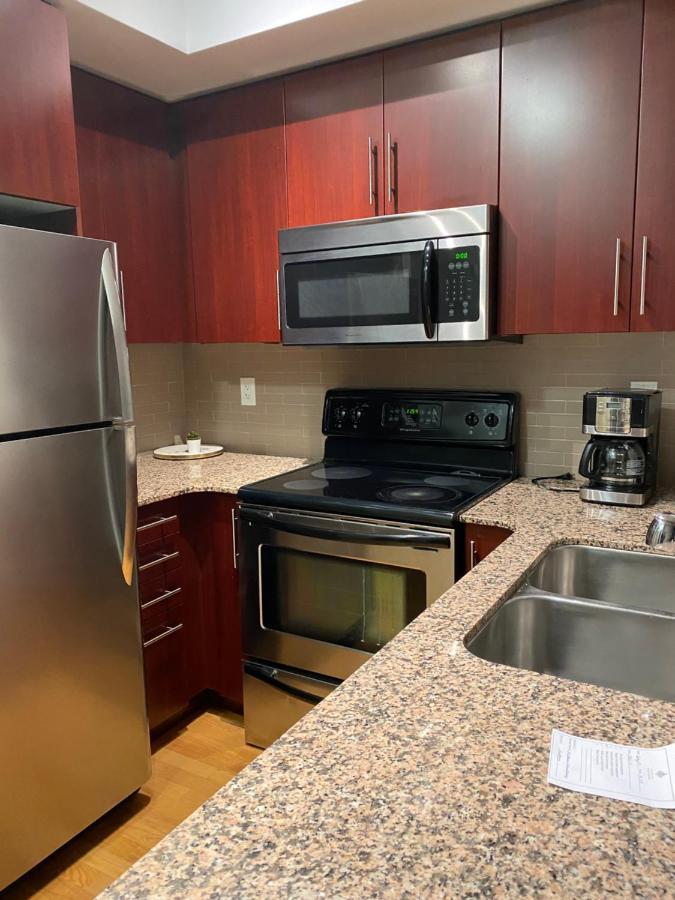 Cn Tower Maple Leaf Square Luxurious 2 Bedroom Toronto