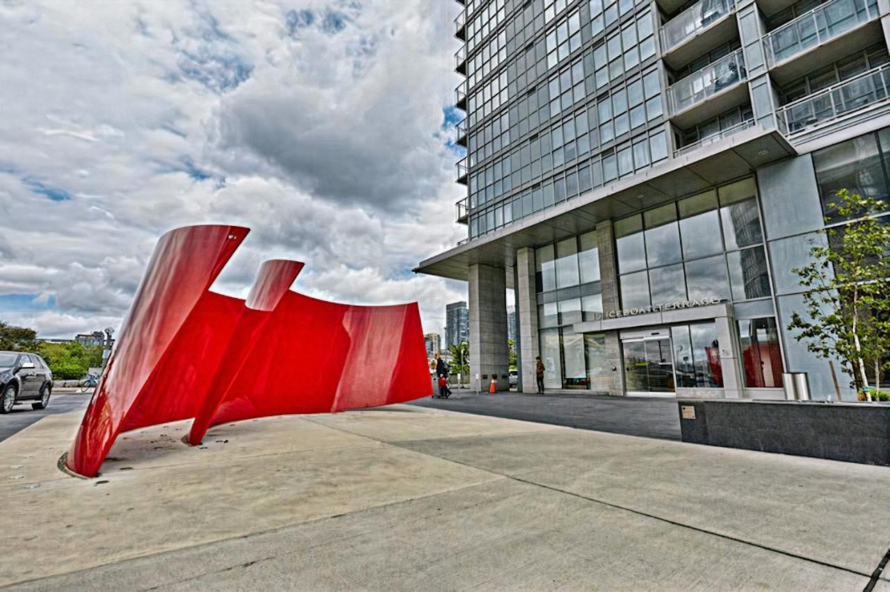 Classic Downtown Lakeview With Free Parking Apartment *