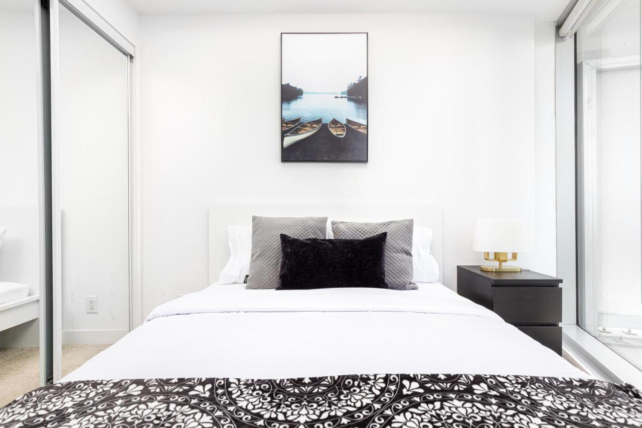Apartment Luxury Downtown Near Cn Tower With Parking