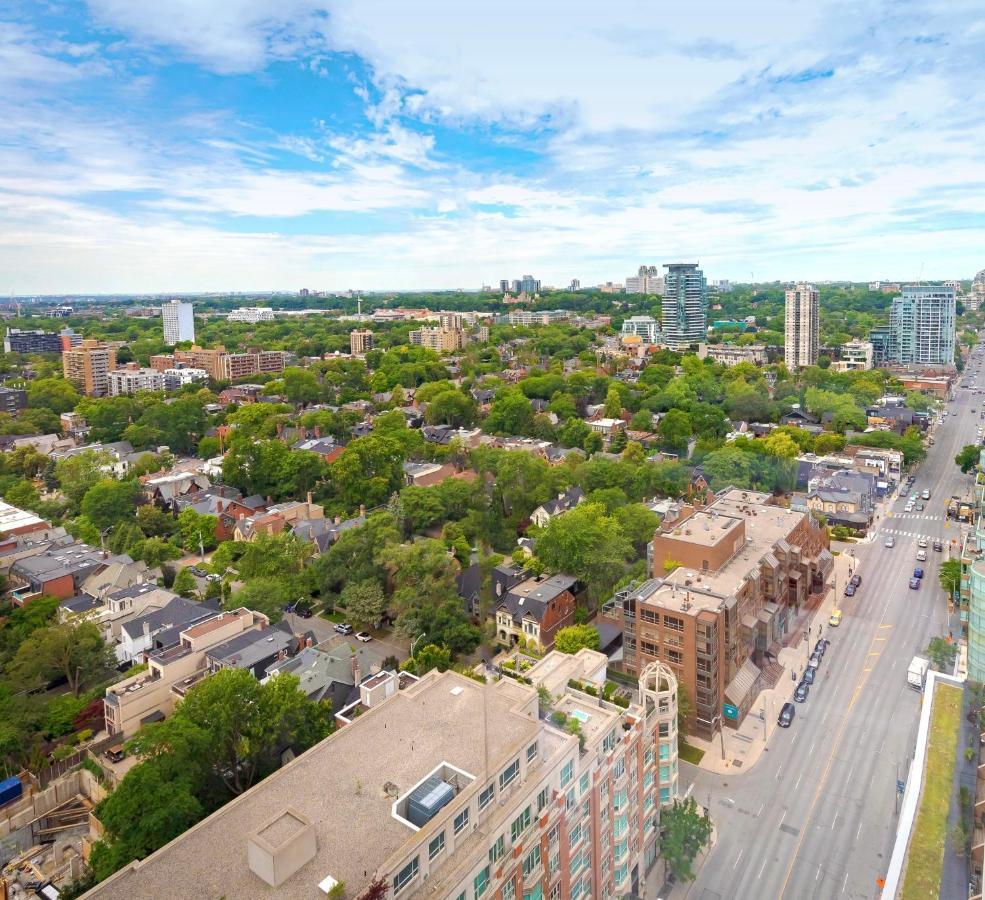 Luxury 2-bedroom In Yorkville With The View In Downtown Toronto