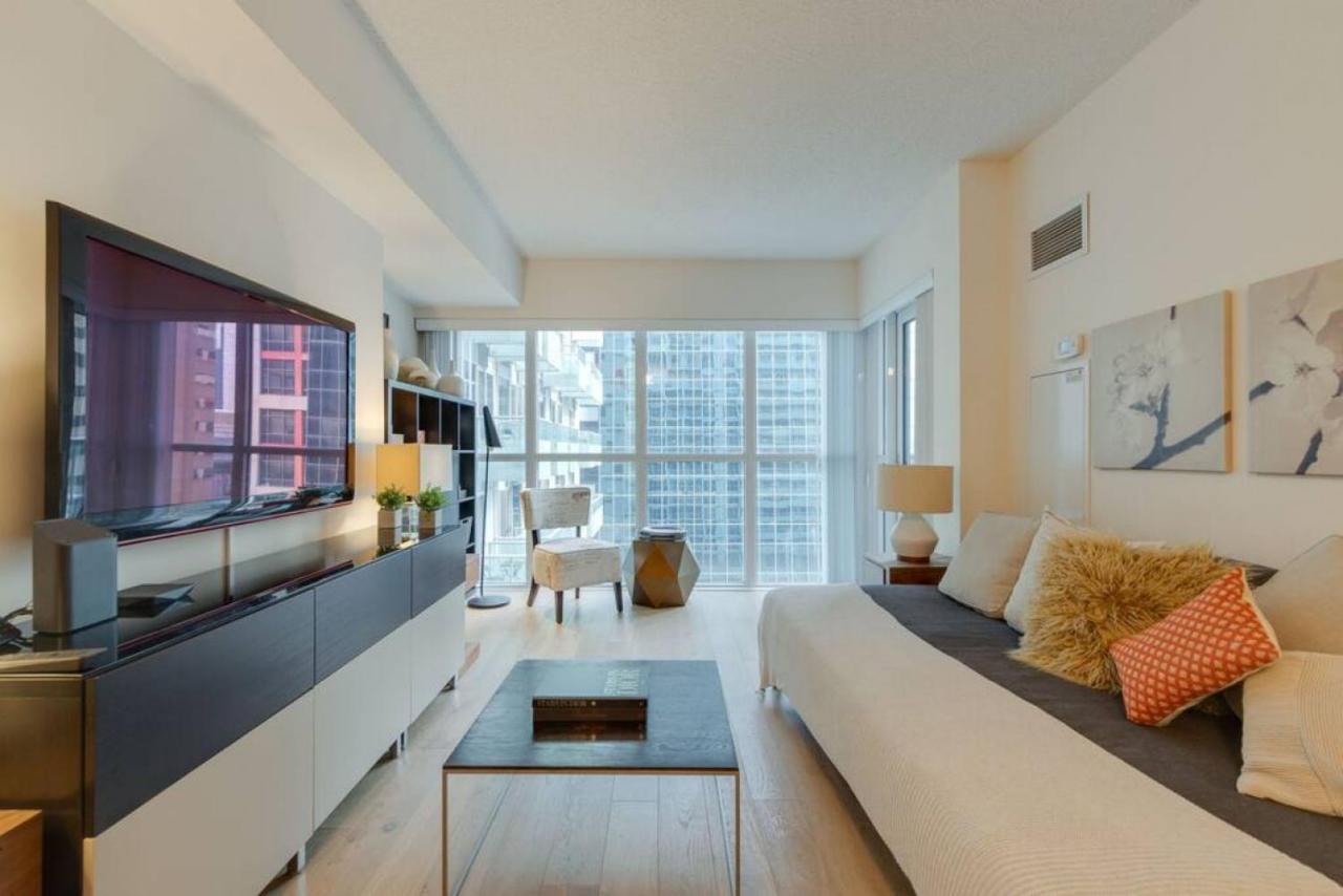Ferienhaus Lux 2br 1ba Steps To Cn Tower W Parking Included *