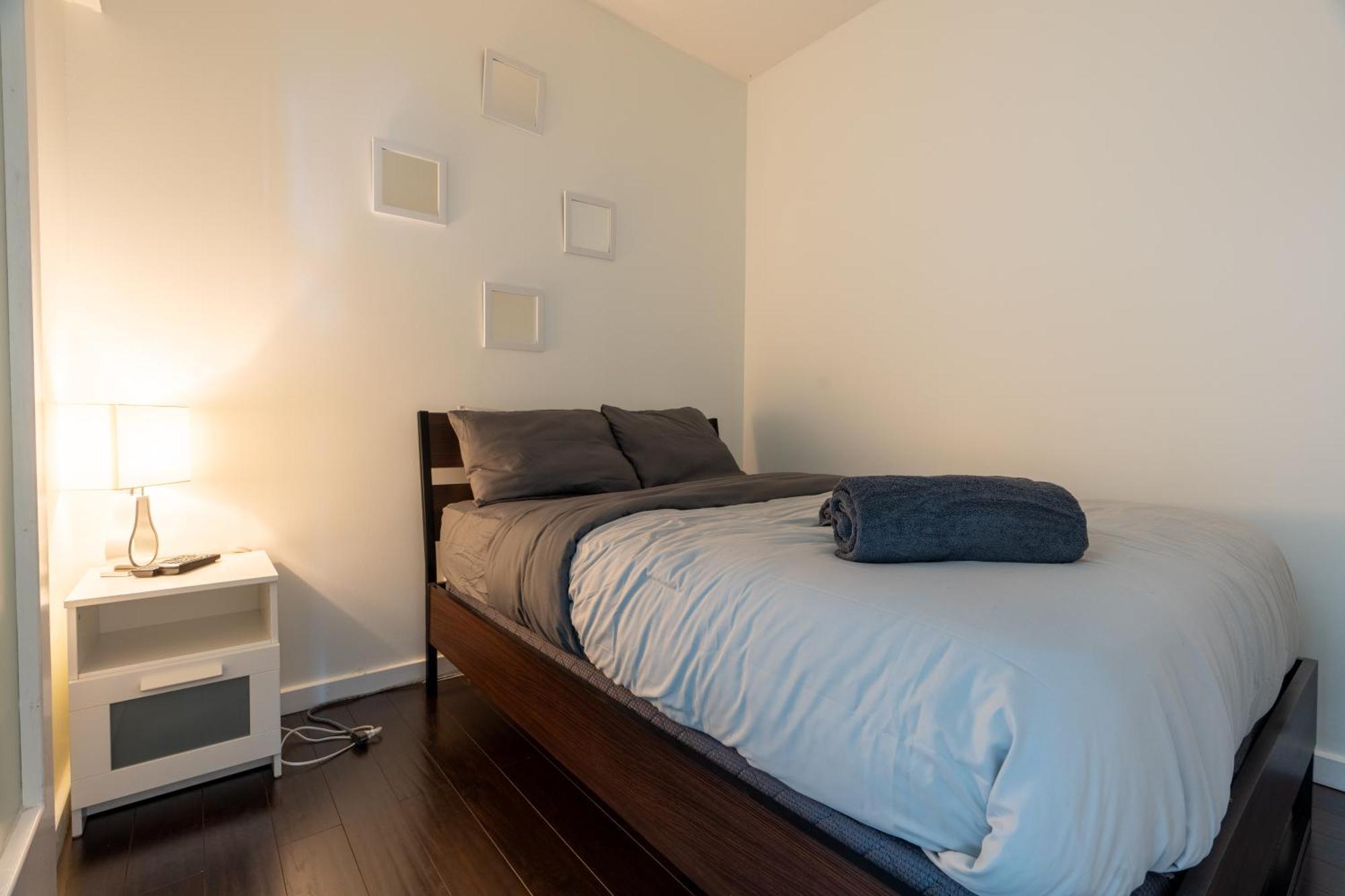 Apartment Harbour Front Luxury 2 Bed 2 Bath