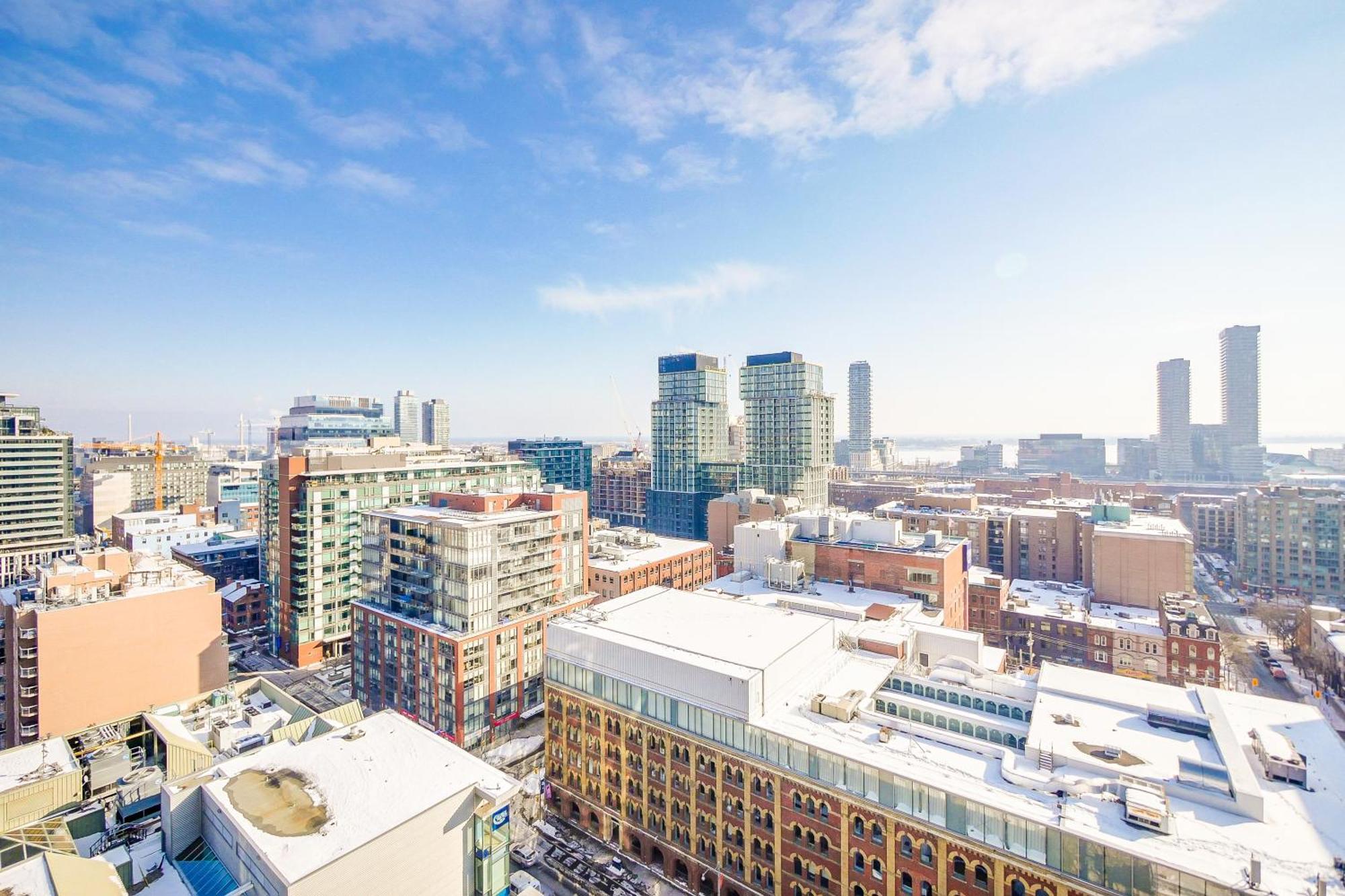 Epic 2br W/ Panoramic Cn Tower/city View Apartment