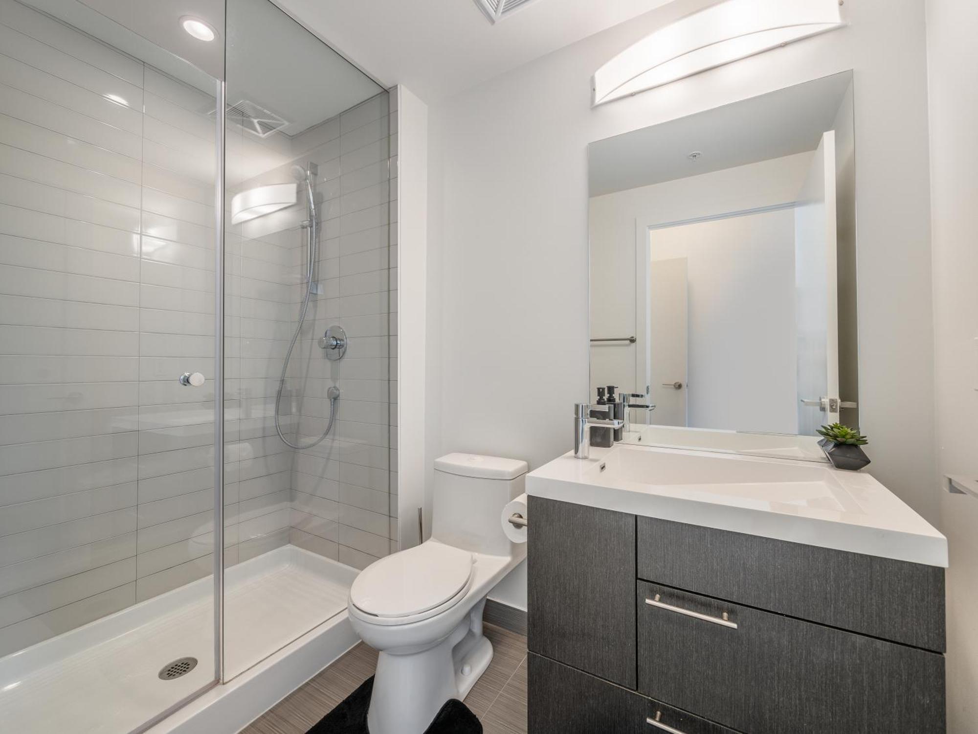 Nobu - Toronto's Entertainment District Apartment Toronto