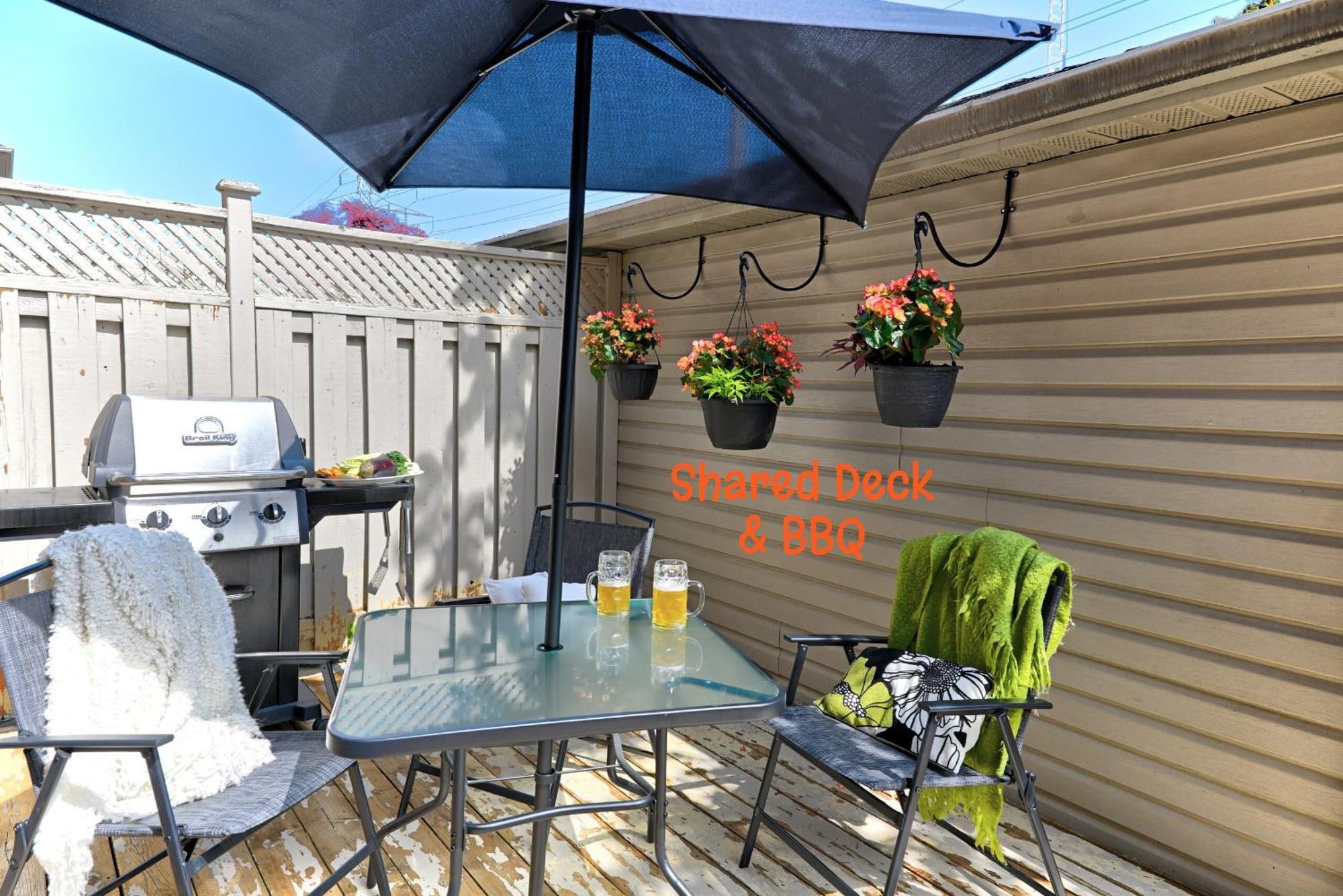 Bed & Breakfast Welcome Home! Acores Toronto