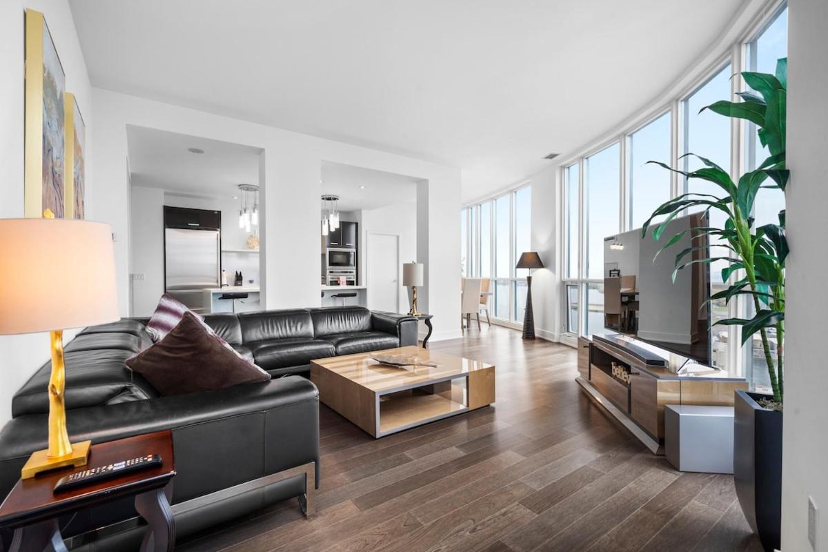 Apartment Rentx Waterfront Private Elevator Penthouse *