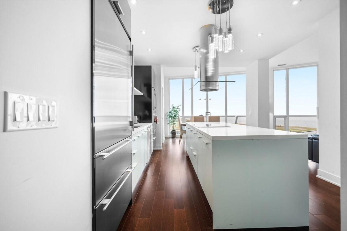 Rentx Waterfront Private Elevator Penthouse Apartment Toronto