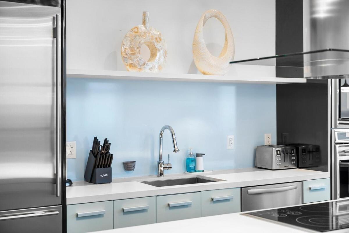 Rentx Waterfront Private Elevator Penthouse * Toronto