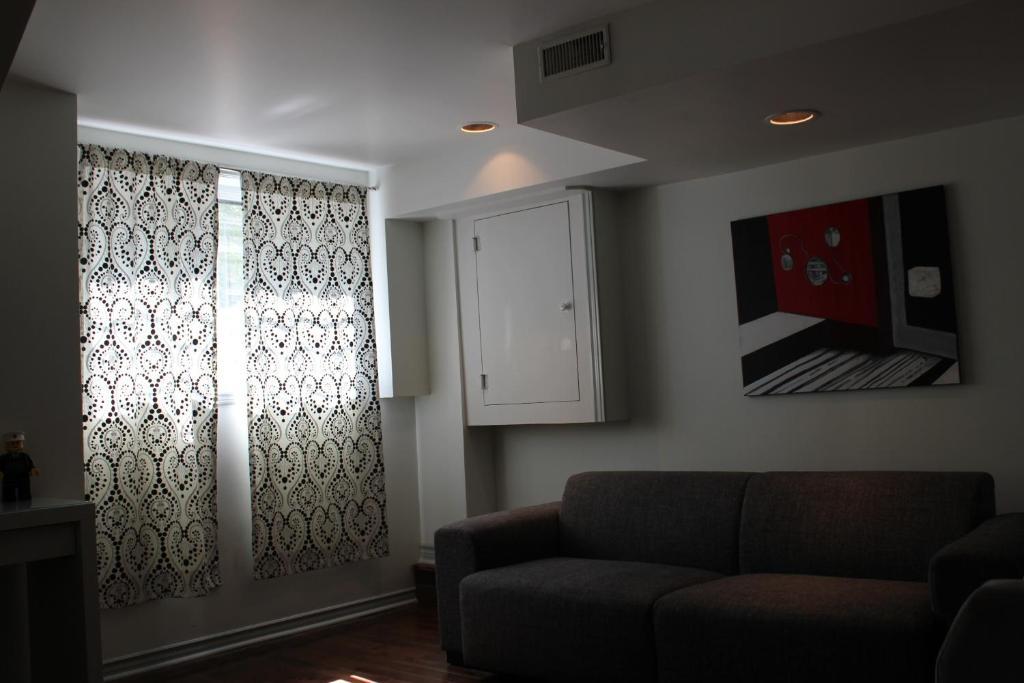 Downtown Bed & Breakfast Toronto
