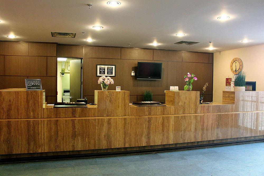 Edward North York Hotel 3*