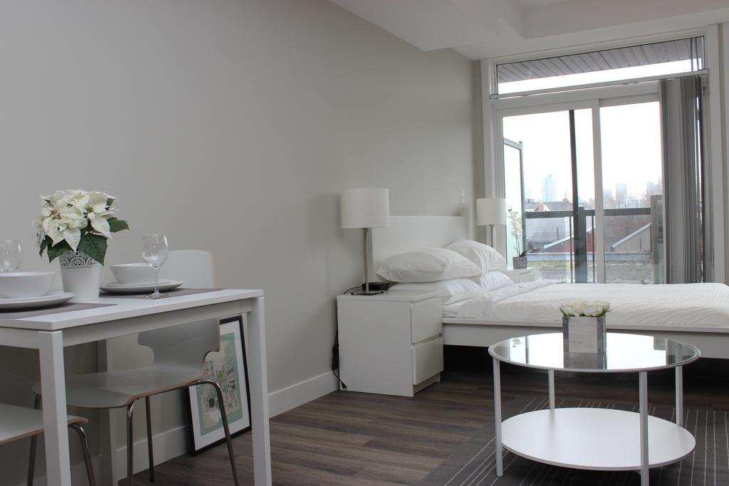 Atlas Suites- Furnished Apartments-college Street, * Toronto