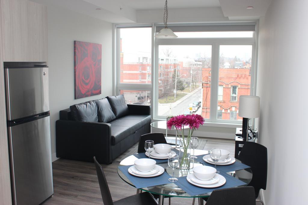 Apartment Atlas Suites- Furnished Apartments-college Street, Toronto