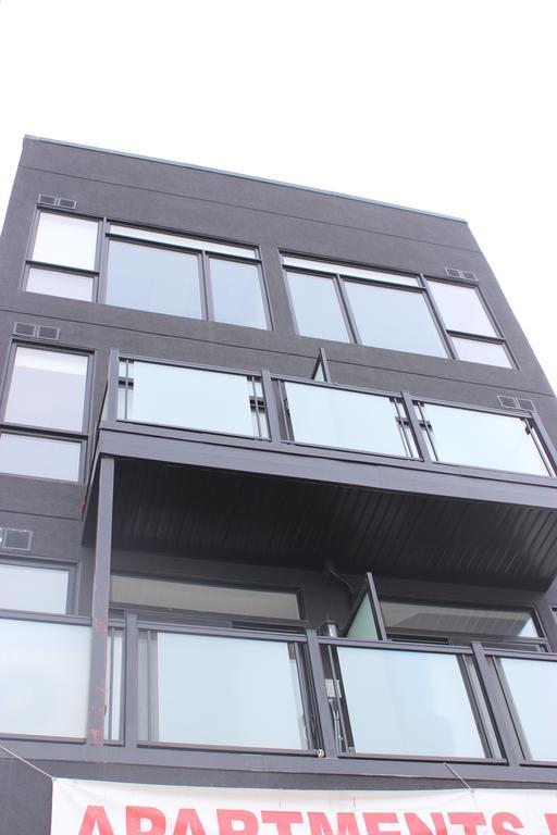 Atlas Suites- Furnished Apartments-college Street, Toronto