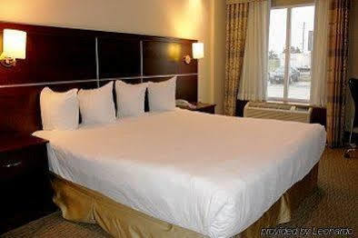 Woodbine & Hotel