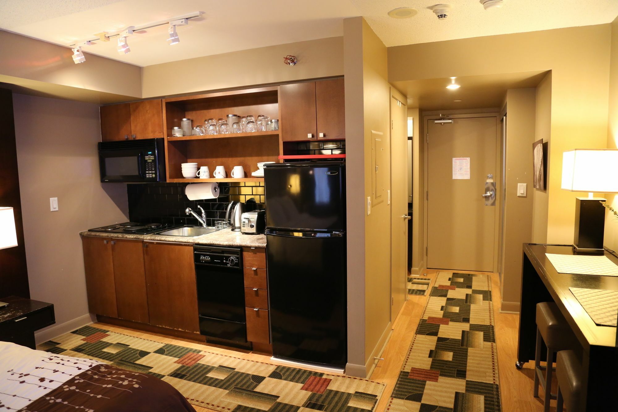 Visitor Apartment Toronto